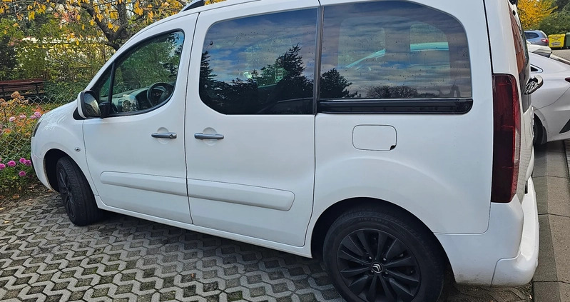 Citroen Berlingo cena 42900 przebieg: 118000, rok produkcji 2017 z Góra małe 667